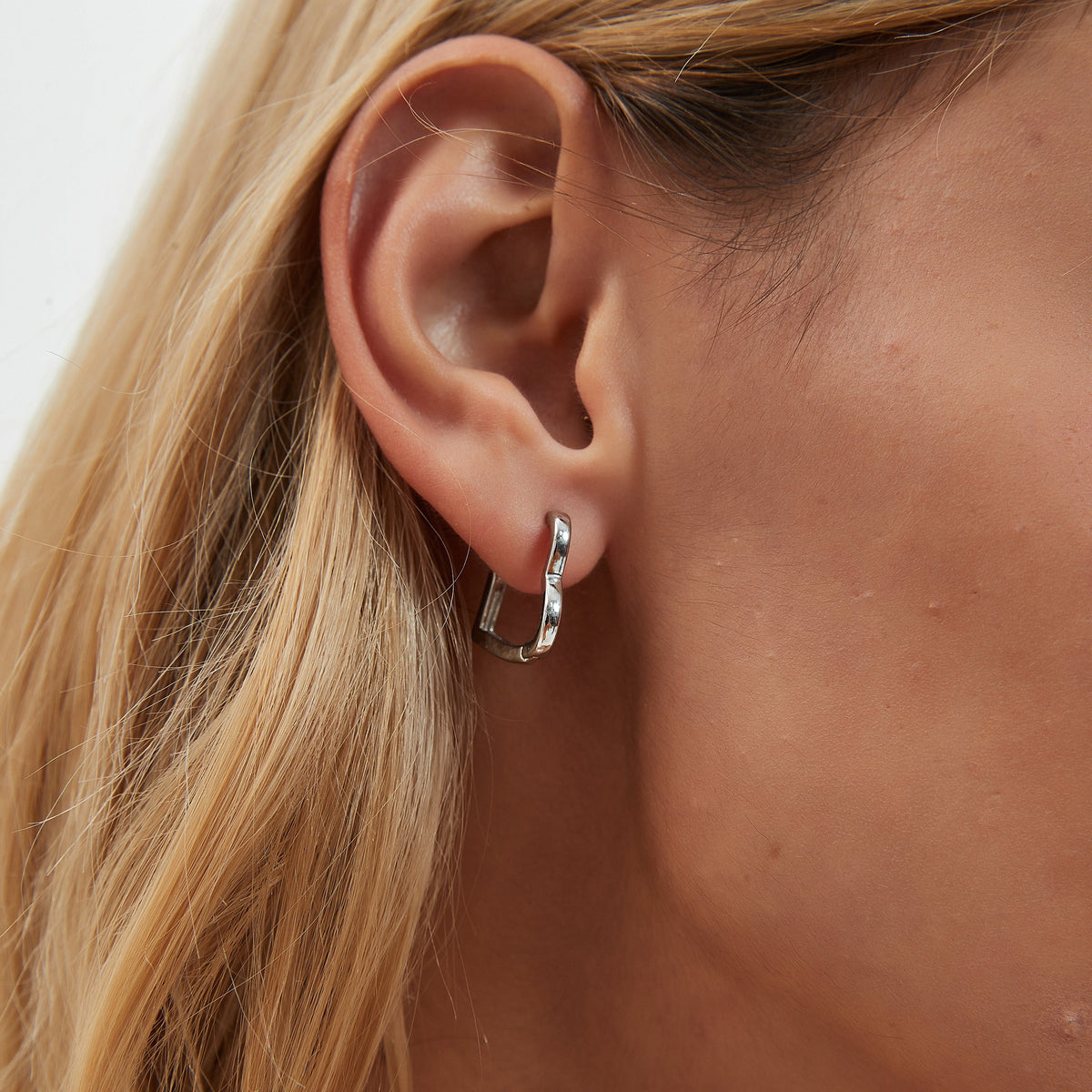 Pendientes con Forma de Corazón (PAR)