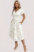 Vestido Veraniego con Escote en V y Estampado Floral