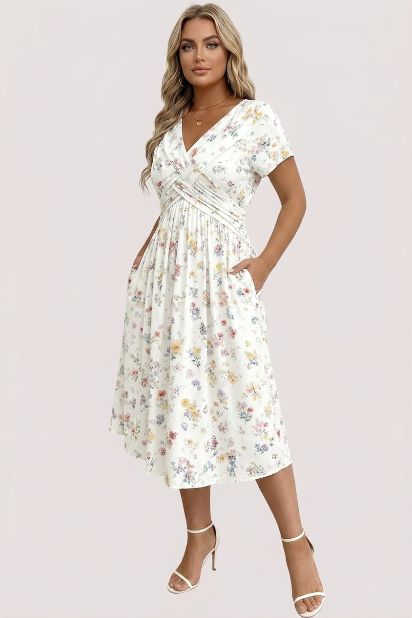 Vestido Veraniego con Escote en V y Estampado Floral