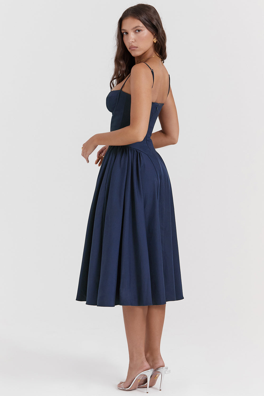 Nieves | Vestido midi estilo corsé